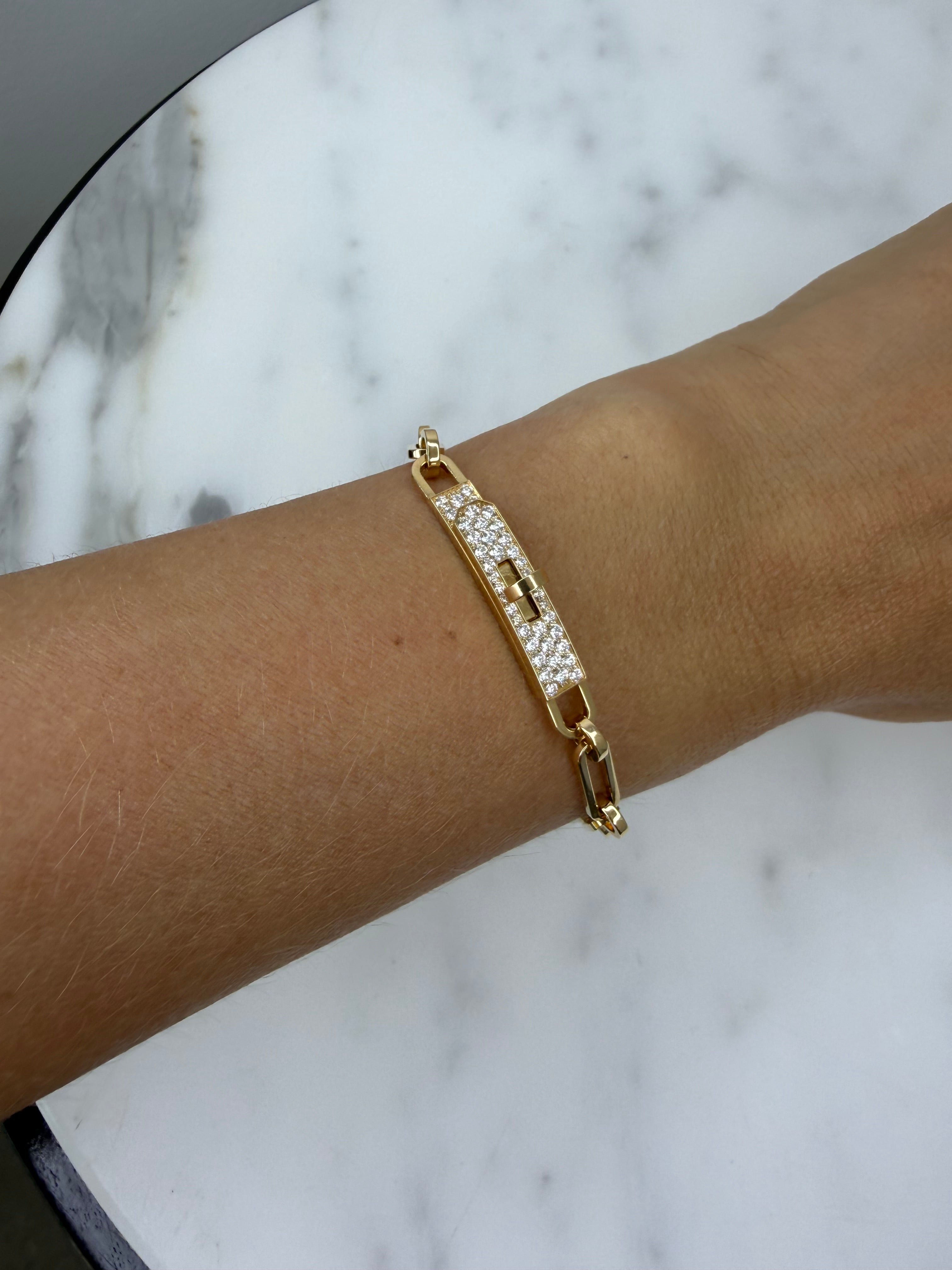 Hermes’ Kelly Chaine Bracelet Diamond Pave 18k Yellow Gold
