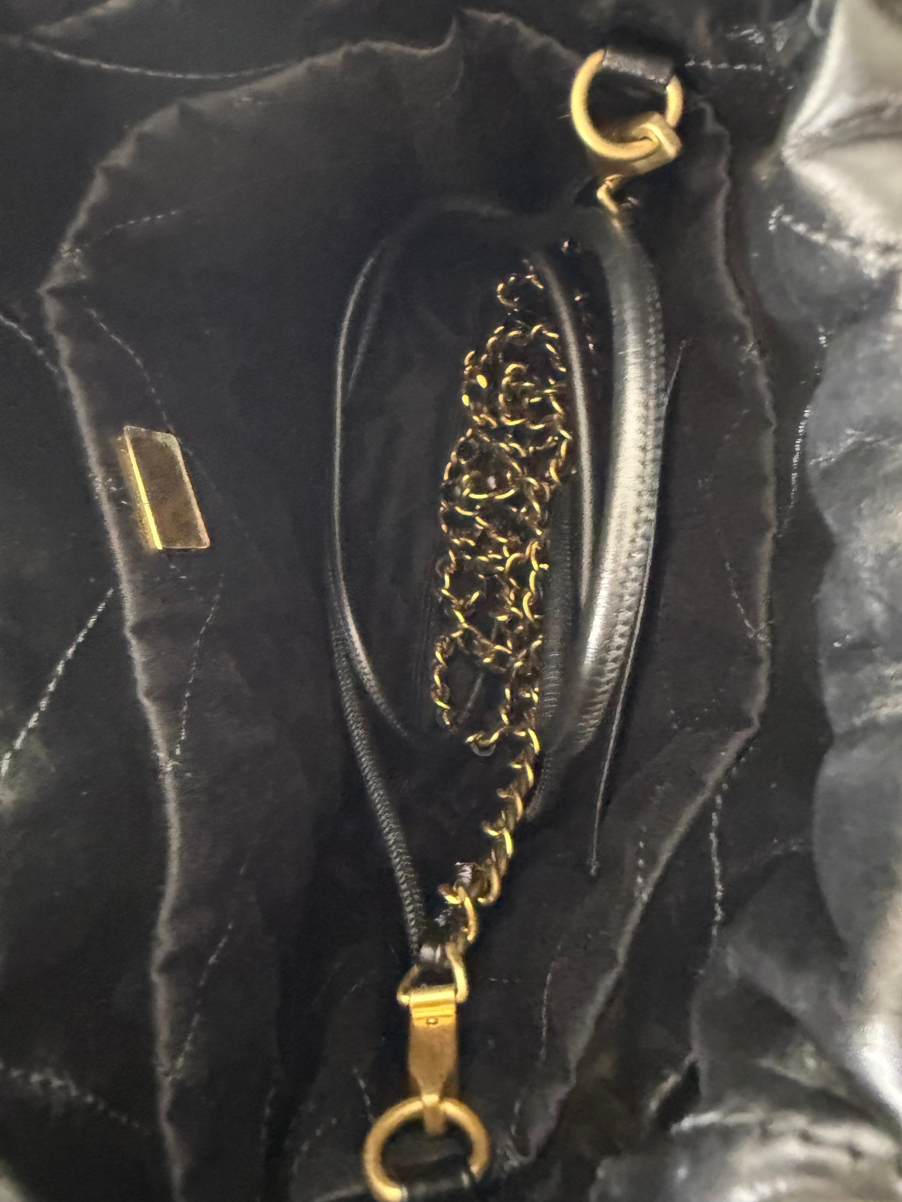Chanel Black 22 Mini w Gold Hardware Excellent Condition