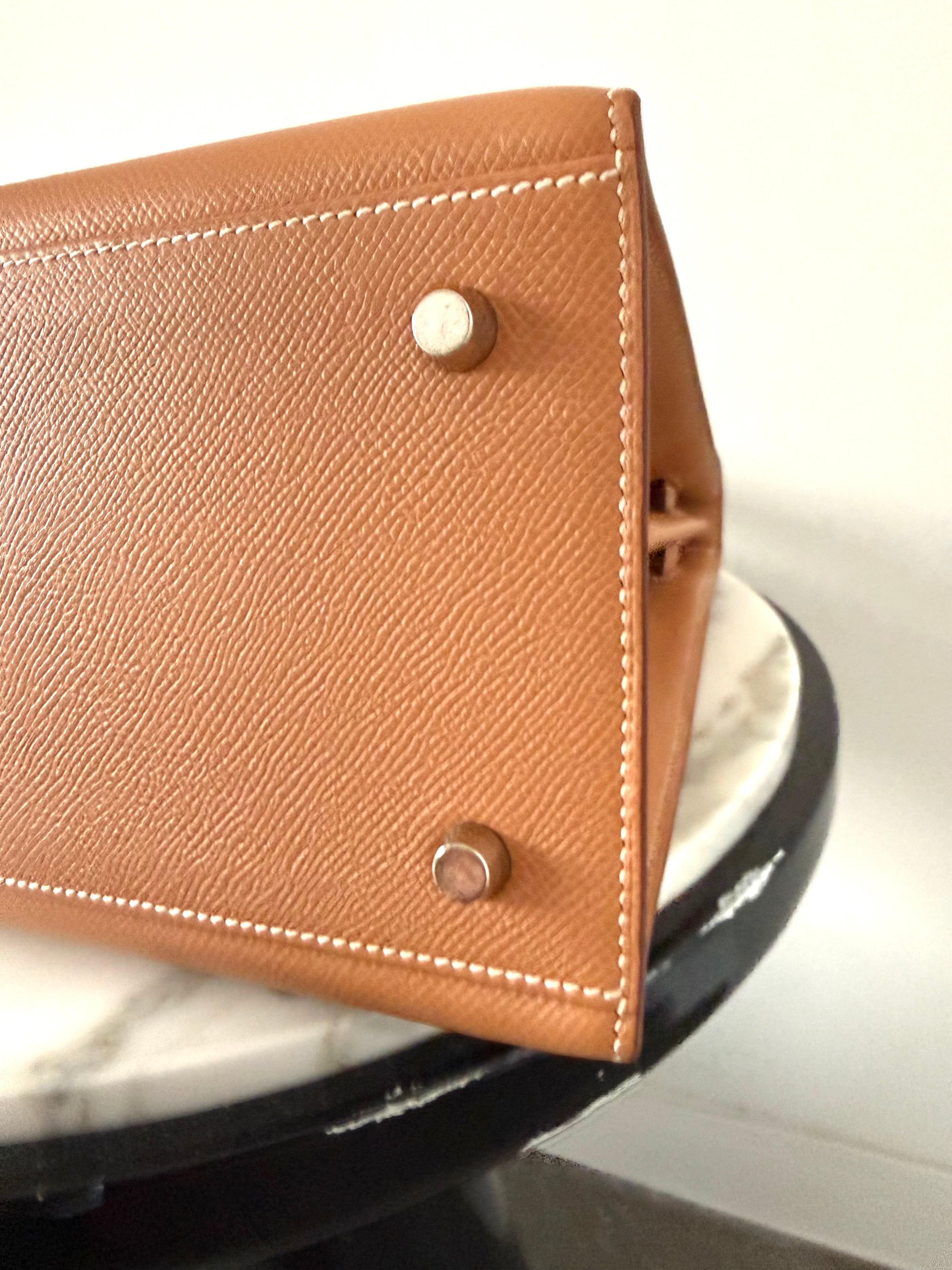 Biscuit Kelly 35 Epsom Palladium Hardware, Like New Condition