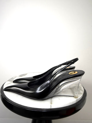 Saint Laurent Black Patent Miller Slingback Pumps Excellent Conditon