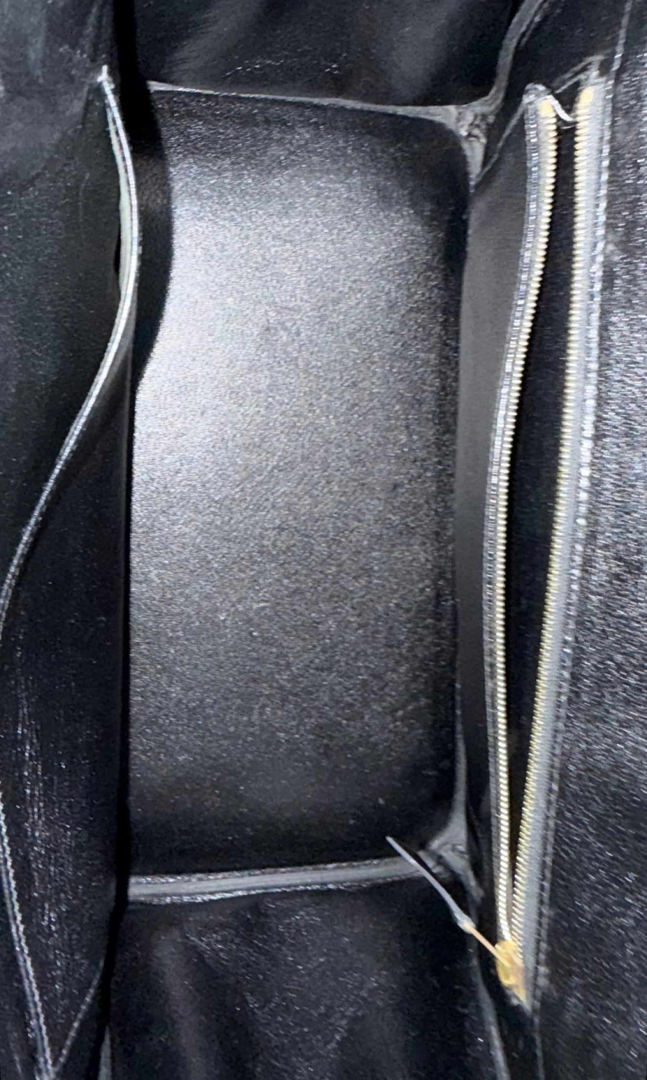 Hermes’ Noir Ardennes Birkin 35