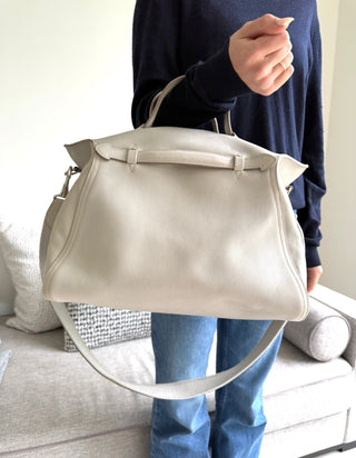 Hermes’ Light Grey Oxer 2 Way Tote Like New Condition