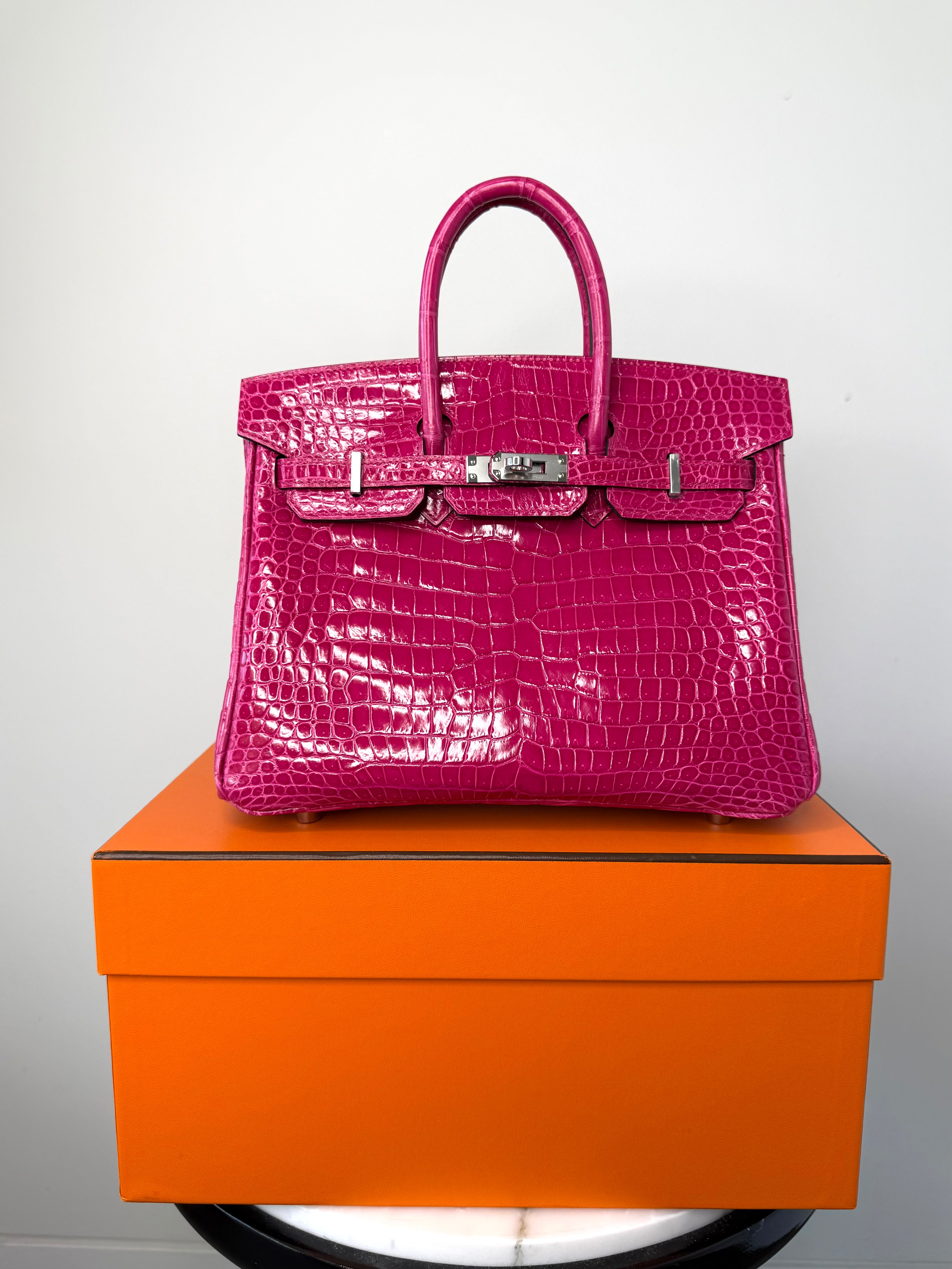 Hermes’ Rose Mexico Crocodile Porosus Lisse Birkin 25