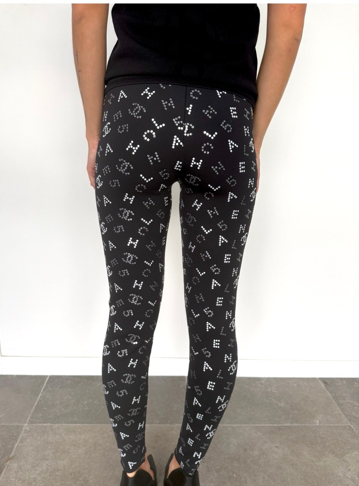 Black & White Resort 2020 Monogrammed Leggings