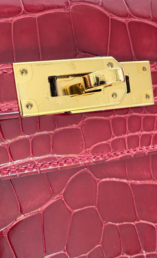 Rouge Shiny Crocodile Kelly Longue Wallet