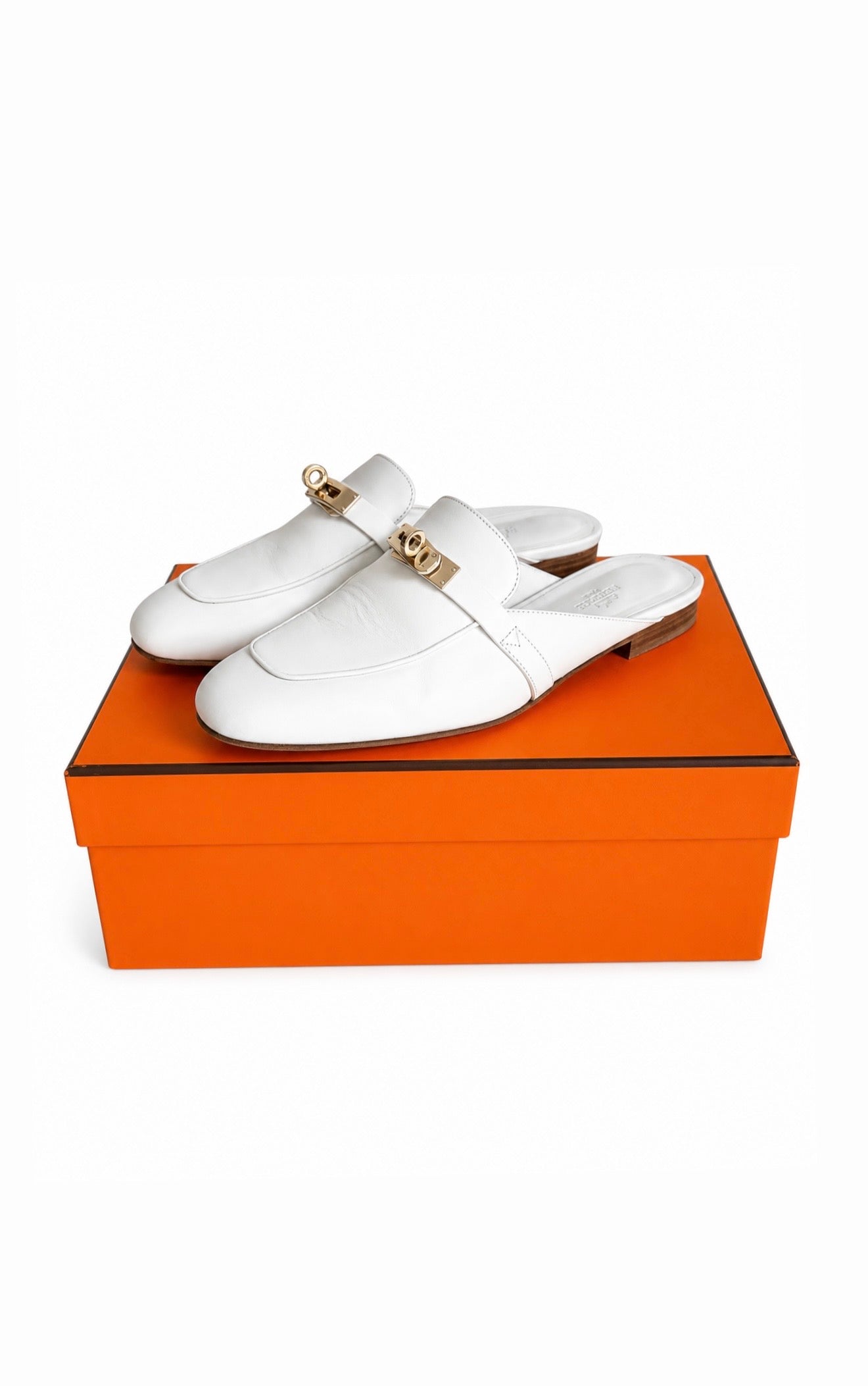 Hermes White Calfskin Oz Mules Excellent Condition Size 39