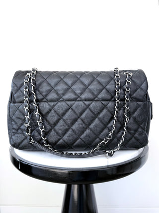 Black Quilted Caviar Jumbo Easy Flap Bag Good Condition