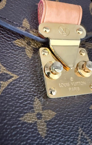 Louis Vuitton Pochette Métis