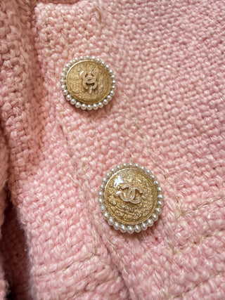 Chanel Pink Boucle Tweed Pearl Button Jacket Size 42 & 34