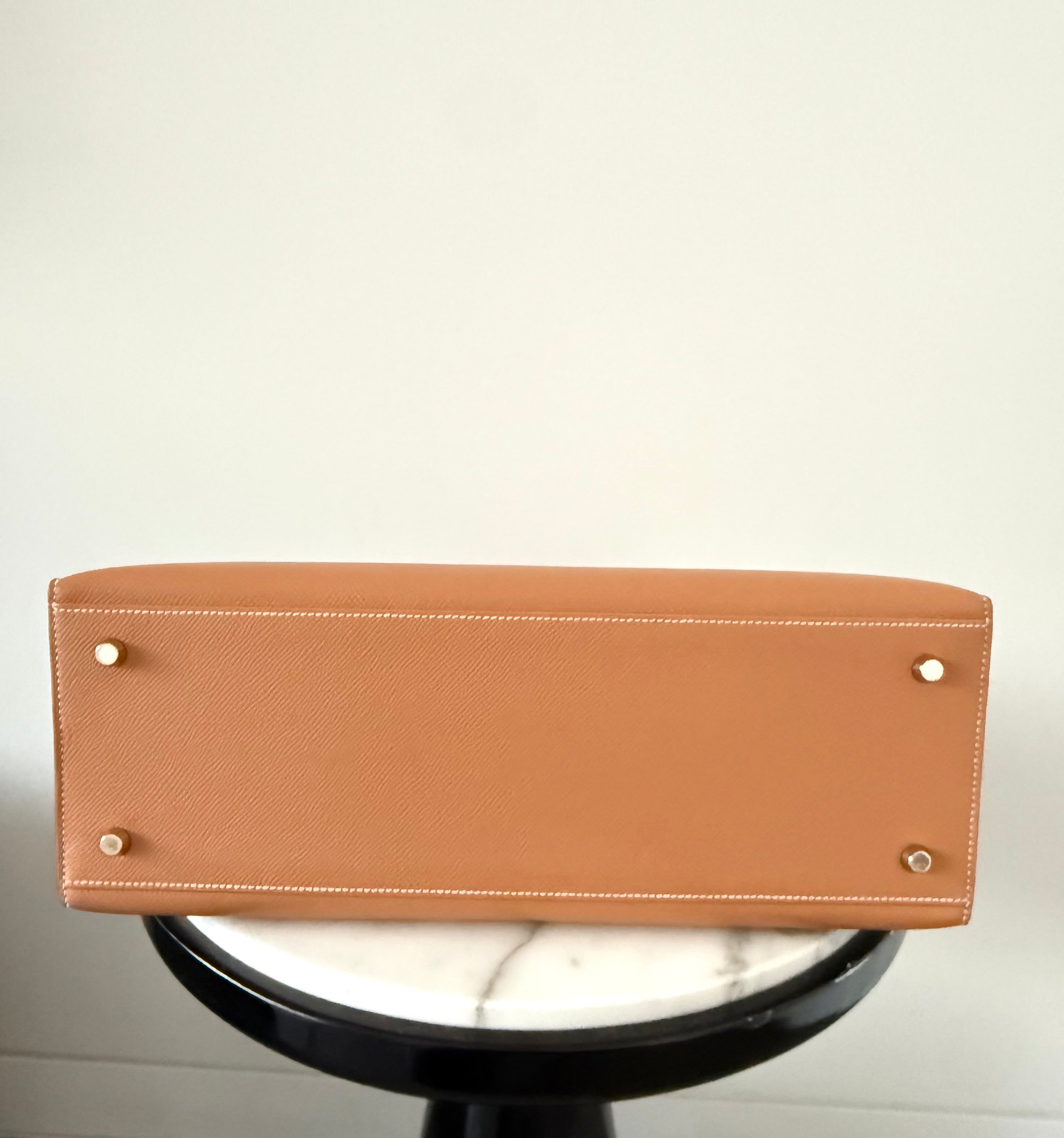 Biscuit Kelly 35 Epsom Palladium Hardware, Like New Condition