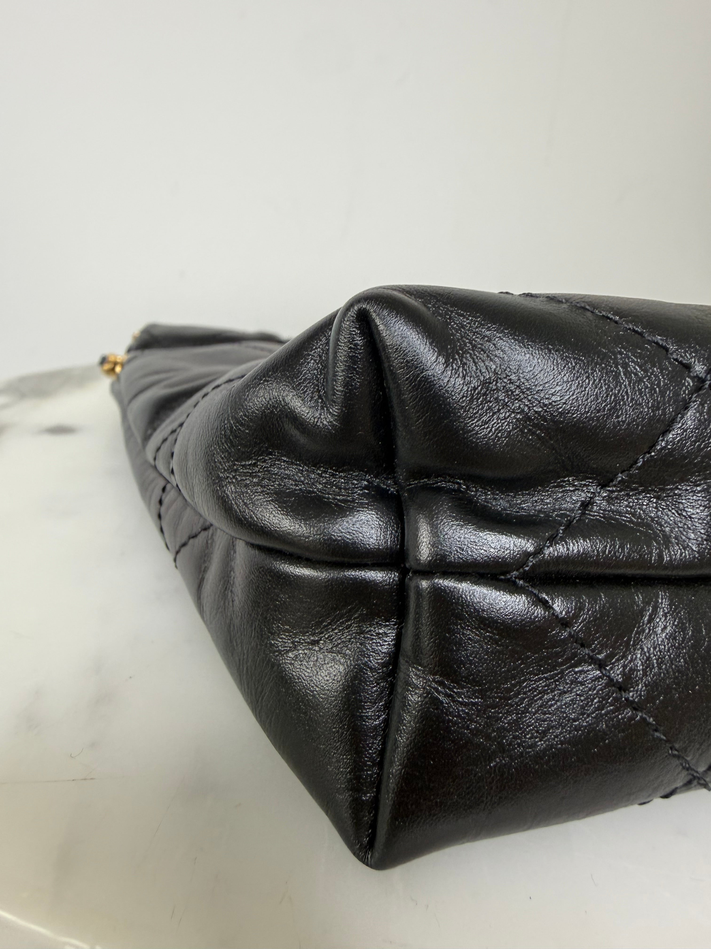 Chanel Black 22 Mini w Gold Hardware Excellent Condition