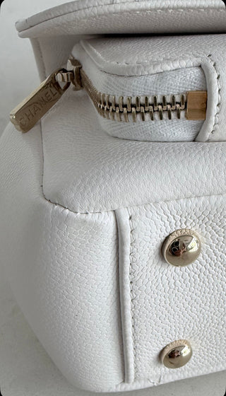 Chanel Off White Small Business Affinity Flap Bag